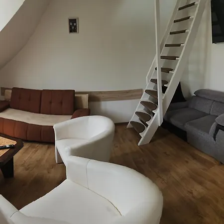 Apartment Bluestars