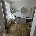 Bluestars Apartment *
