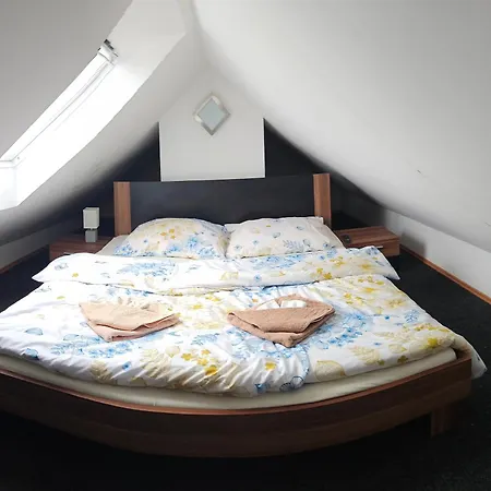 Bluestars Lägenhet Karlovy Vary