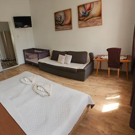 Bluestars Lägenhet Karlovy Vary